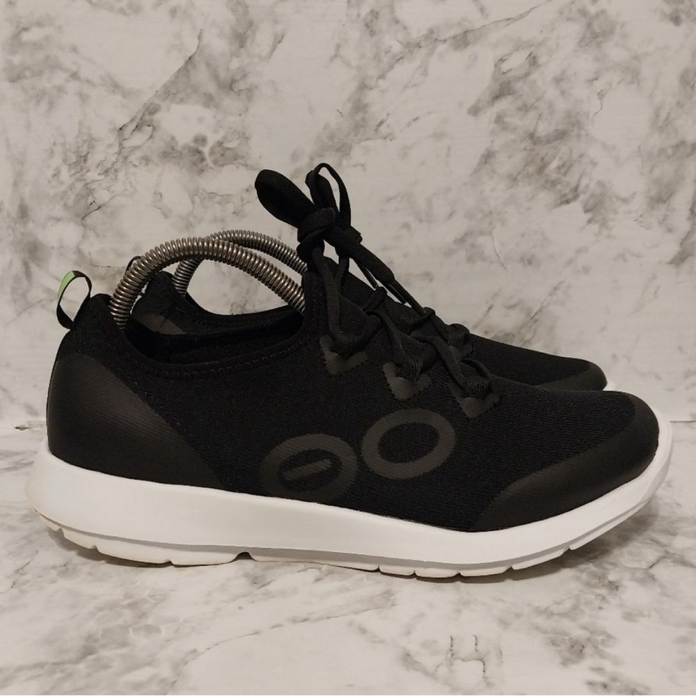 Pre-owned OOFOS oomg Sport LS Low